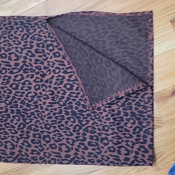 Animal Print Pencil skirt - Picture 3 of 4